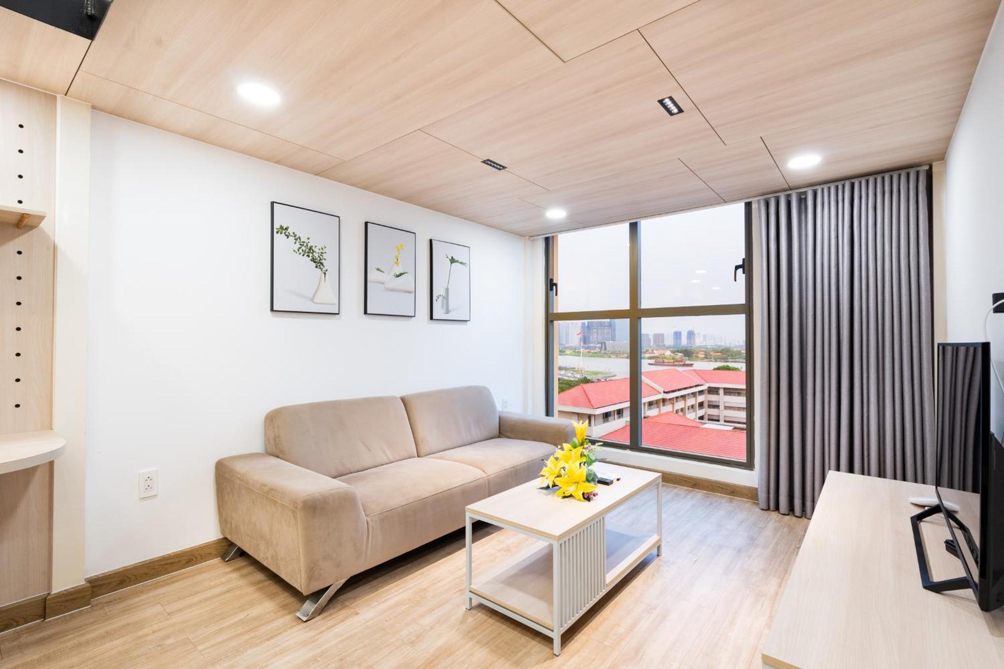Saigon Royal - Simple Space Studio - Hana Apart * TP. Hồ Chí Minh