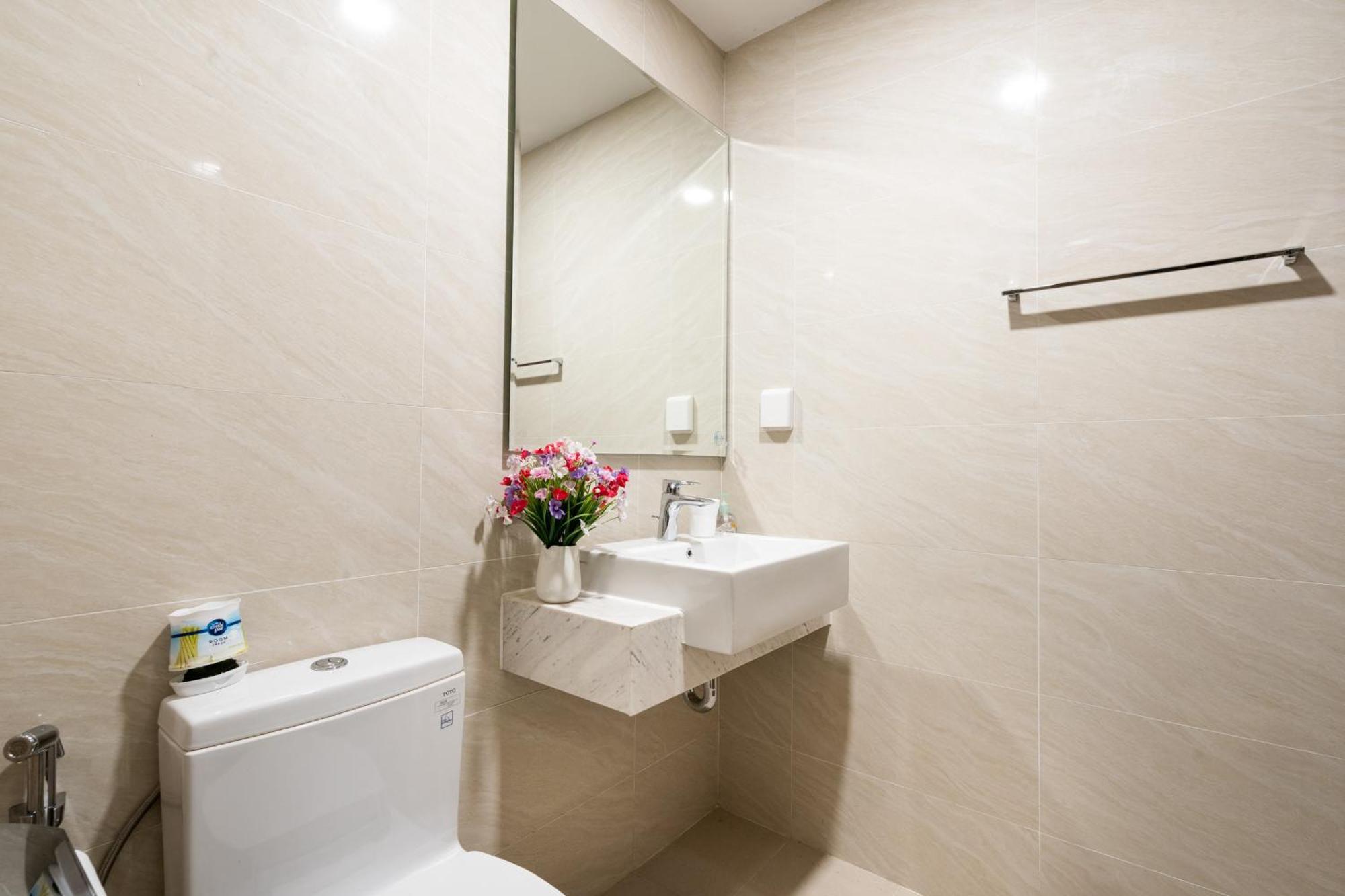 Saigon Royal - Simple Space Studio - Hana Apart *