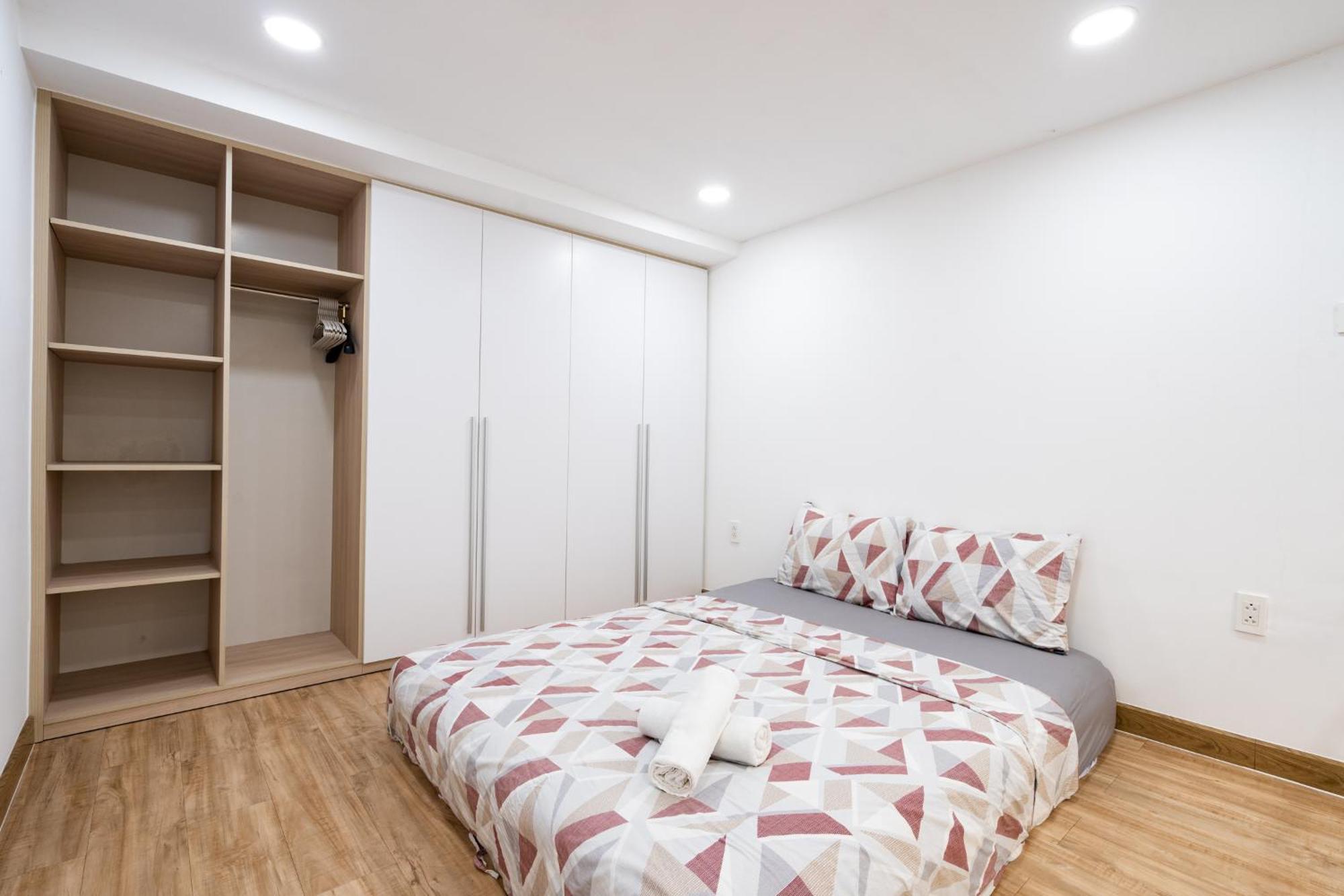 Căn hộ Saigon Royal - Simple Space Studio - Hana Apart *