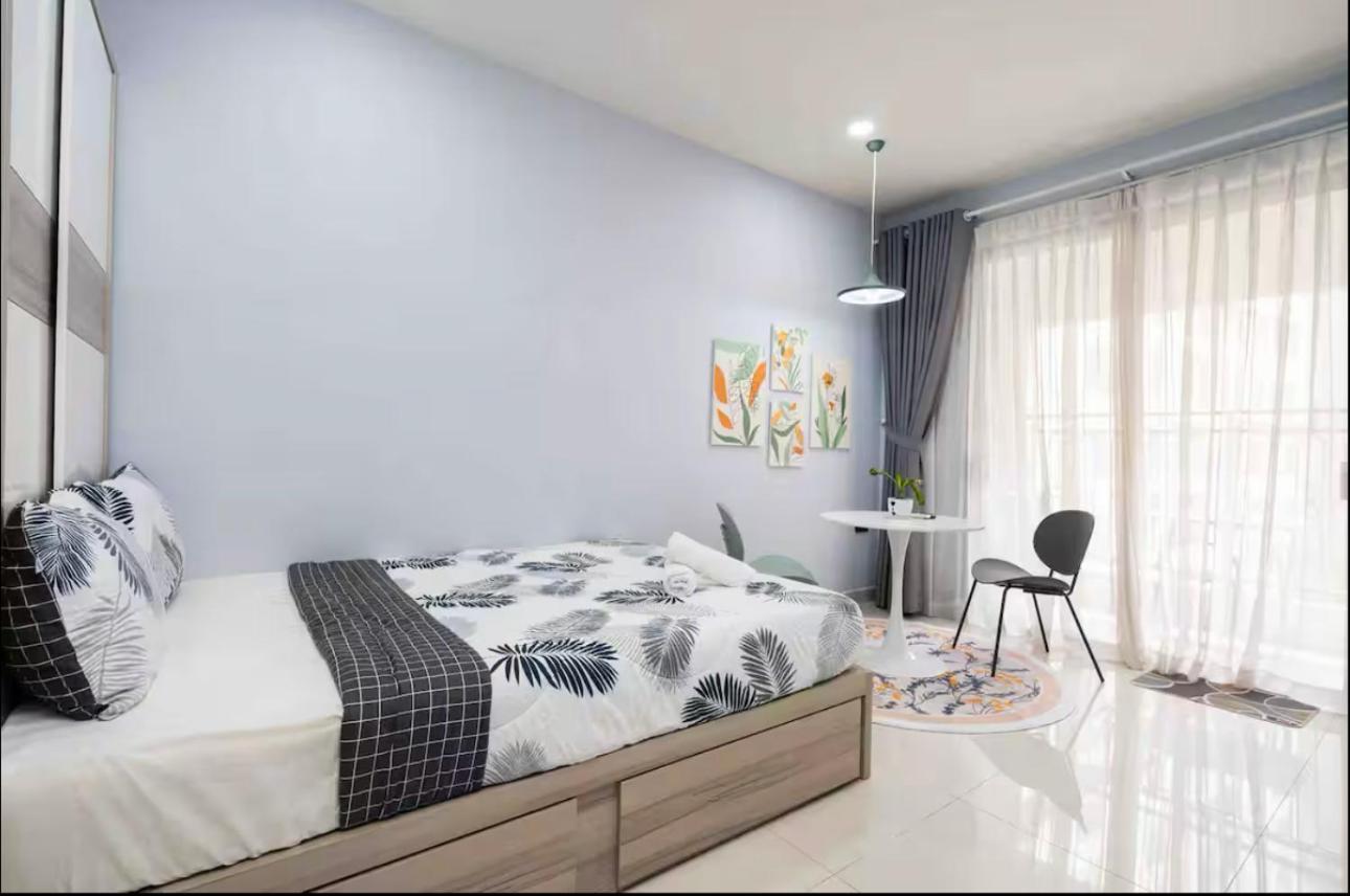 Saigon Royal - Simple Space Studio - Hana Apart * TP. Hồ Chí Minh